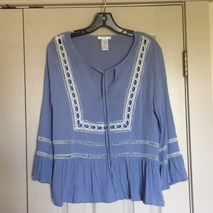 Medium blue Esley top!